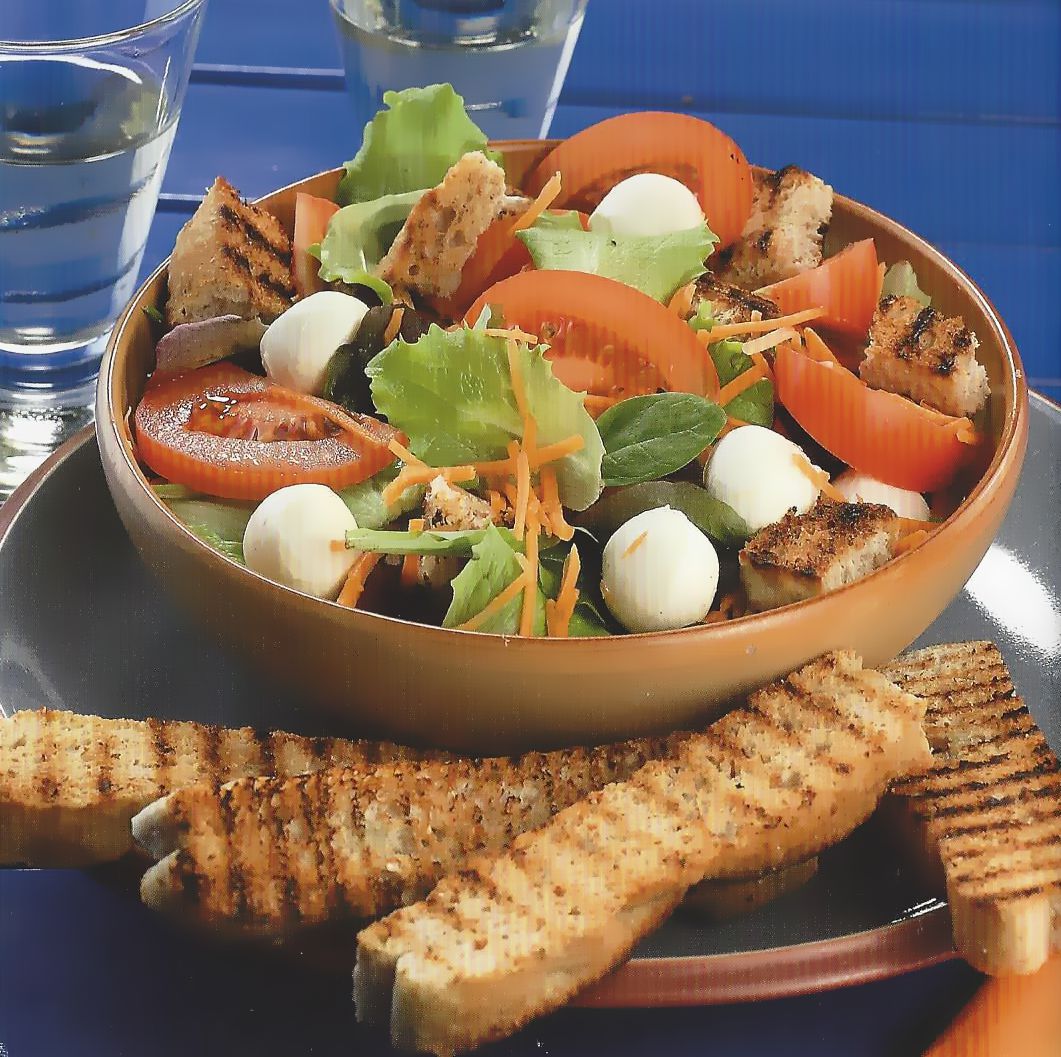 soepstengel met salade.jpg